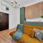 Polonia Apartment Centrum Z Miejscem Parkingowym